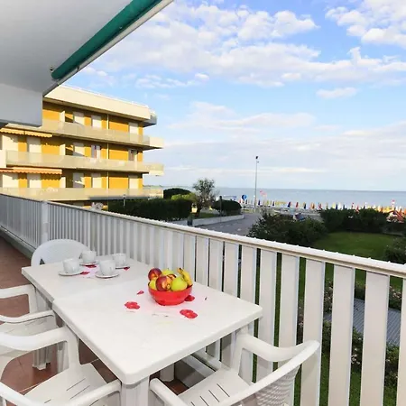 In Lignano 21766 Apartment