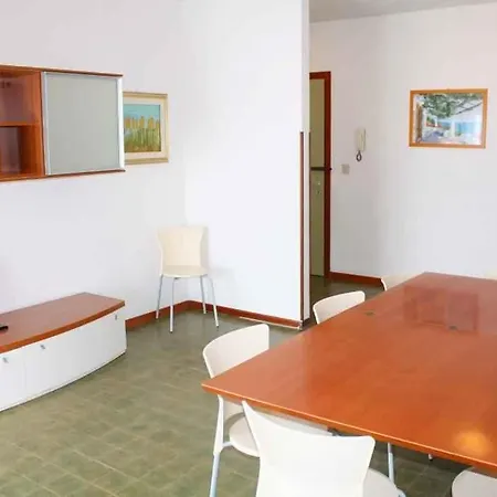 Apartment In Lignano 21766